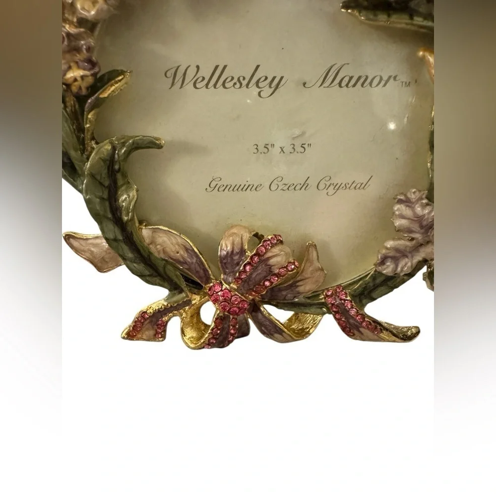 Vintage Wellesley Manor 3.5